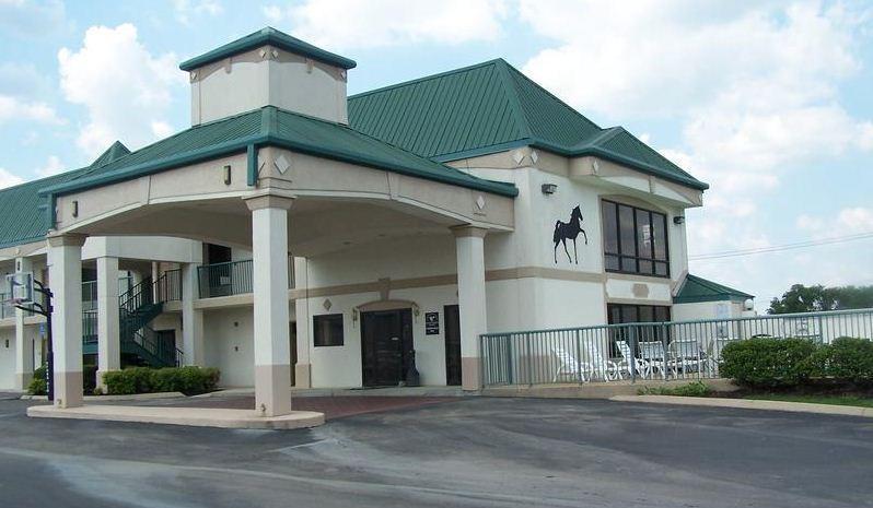Celebration Inn Lewisburg Eksteriør billede